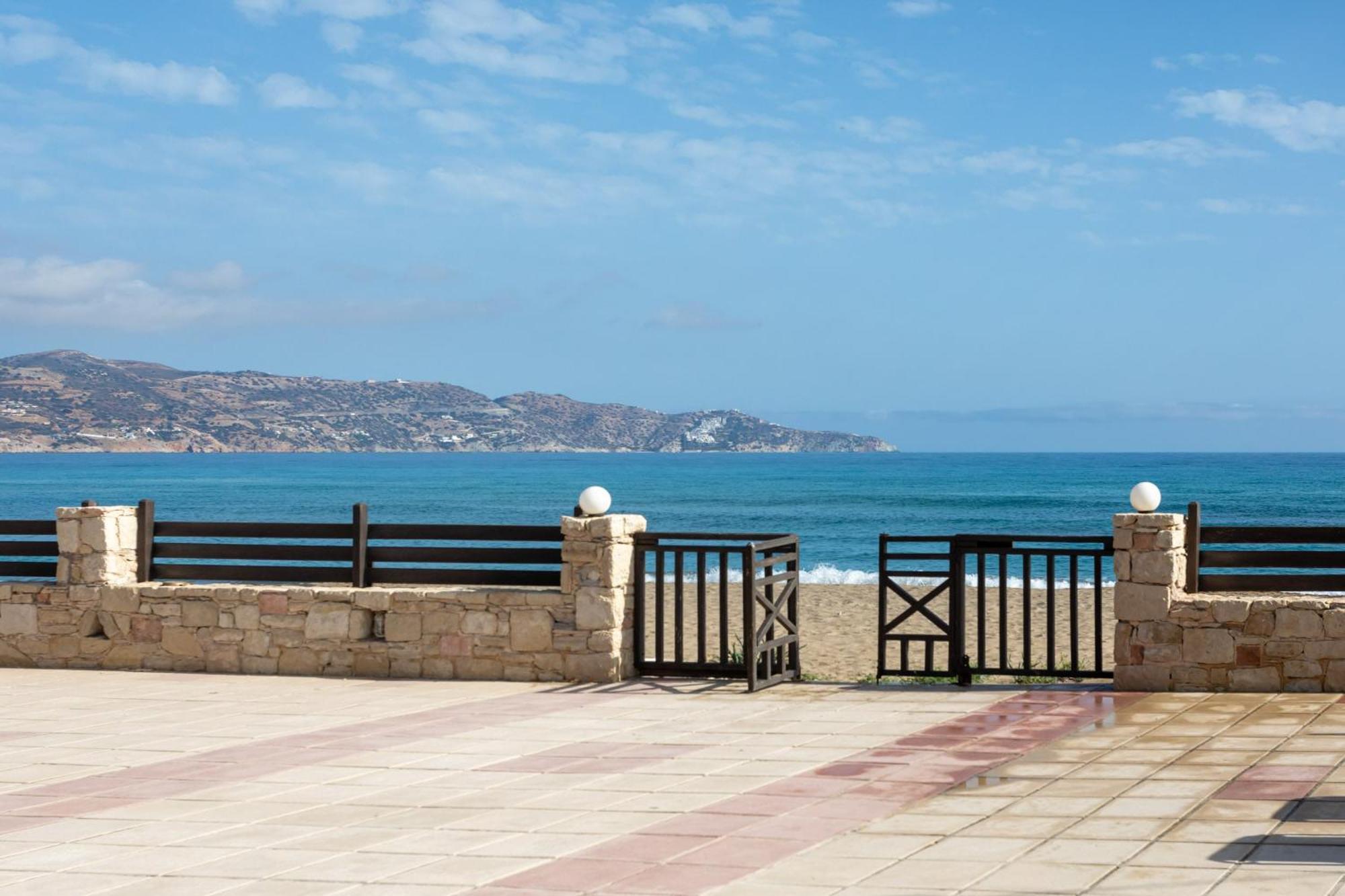 Dionysiasea 1 - Cozy Escape Steps From The Beach! Gazi Exterior foto